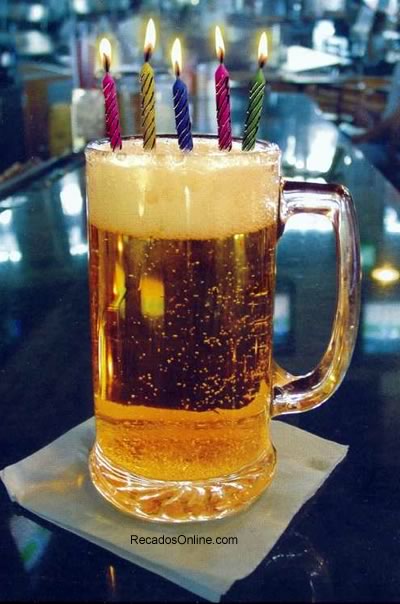 Feliz aniversario engracado cerveja