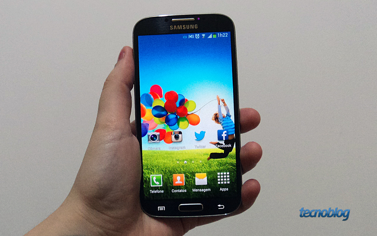 Samsung Galaxy S4 preto - Tamanho